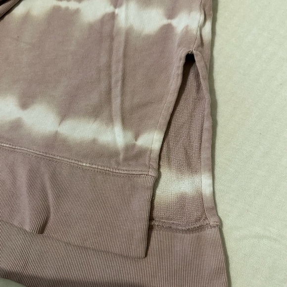 Lucky Brand size large tie dyed oversized shirt. Mauve. - Picture 3 of 3